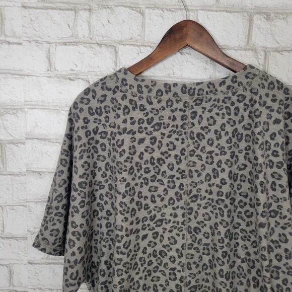 Mustard Seed leopard print short sleeve sweatshirt - Picture 7 of 10